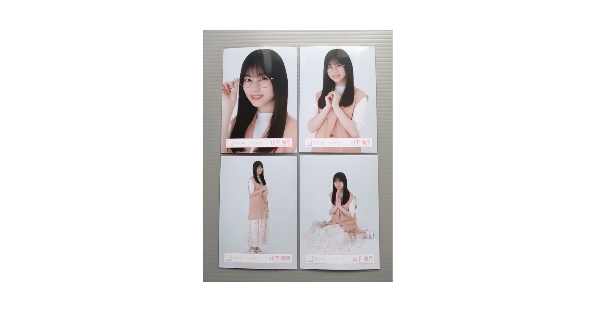 【値下げ交渉◎】山下瞳月 生写真 コンプ 35種＋五月雨よフォトアルバム付き 値下げ交渉◎】山下瞳月 生写真 コンプ 35種＋五月雨よフォト